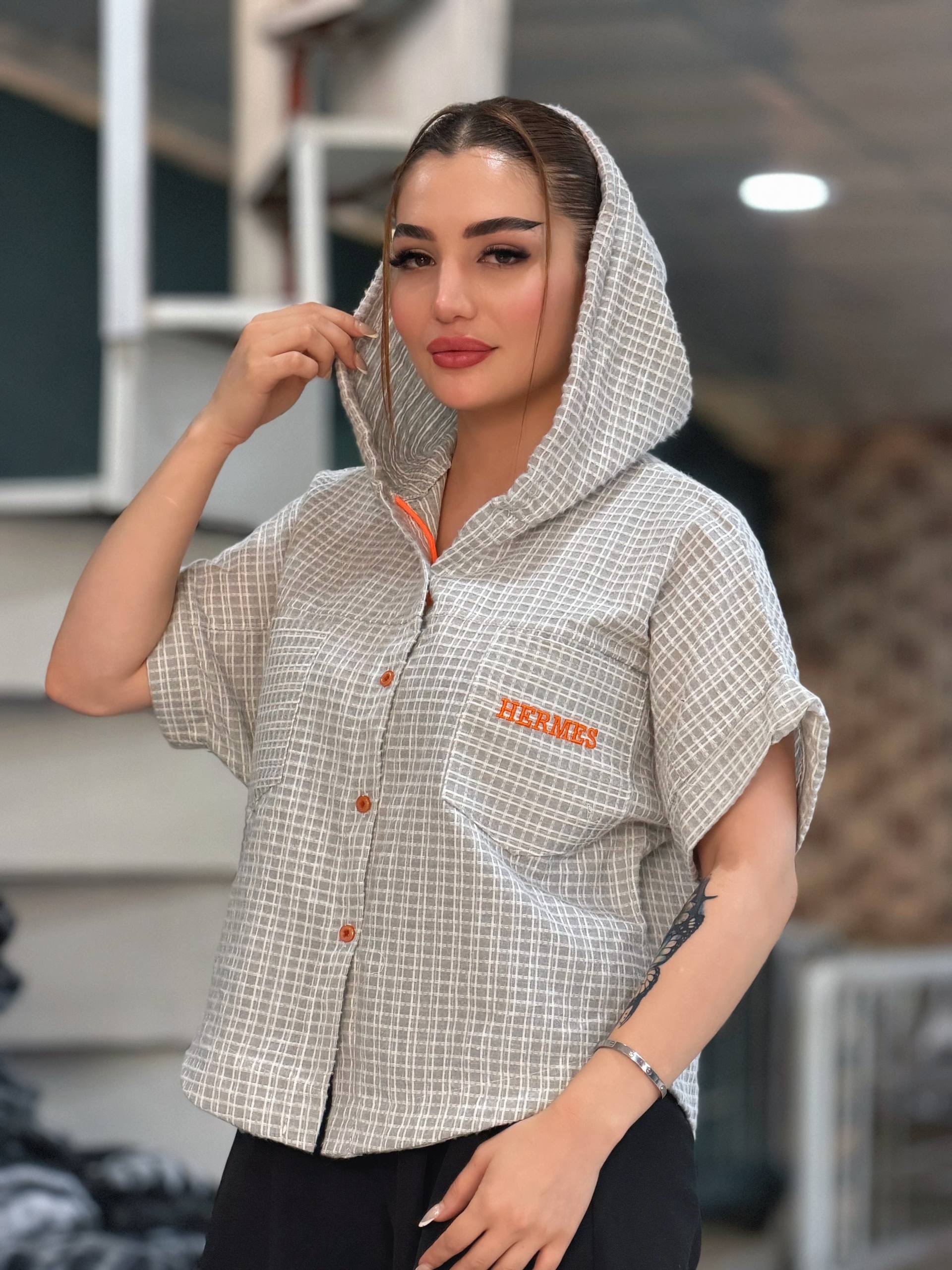 وست کلاه دار چهارخونه